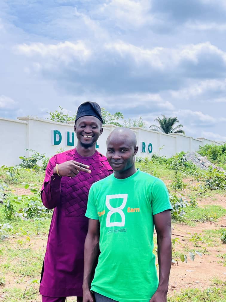 🤝 Investor Experience + Testimonials Image 1